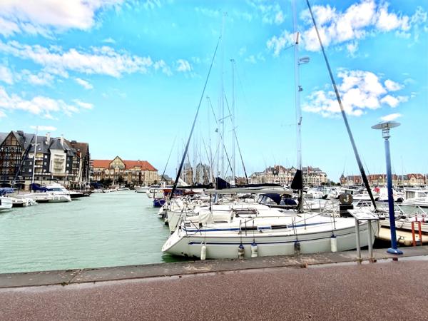 Port Guillaume - Appartement 2 pièces avec jardin face au port