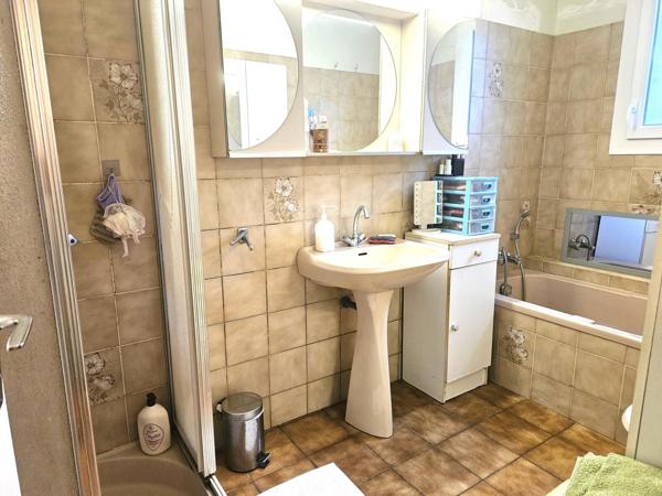 Maison à Thouars, 79100 - 5 pièces 99m²