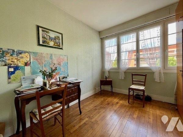 Hyper centre  1er Etage