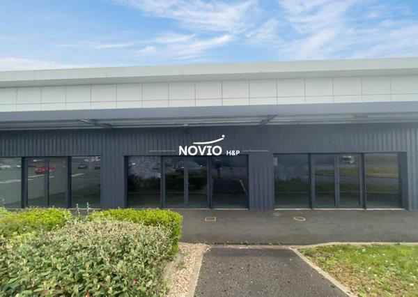 Locaux commerciaux de 352 m²