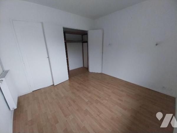 Maison à Vendre à Saint-Christophe-des-Bois (35210) en Ille-et-Vilaine (35)

Cette maison de ...