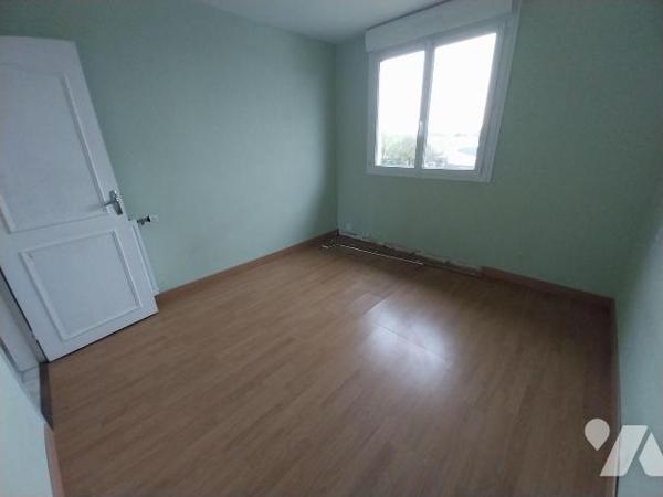 Maison à Vendre à Saint-Christophe-des-Bois (35210) en Ille-et-Vilaine (35)

Cette maison de ...