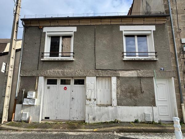 Maison divisée en 3 logements - Brive centre