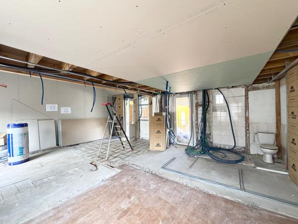 Maison divisée en 3 logements - Brive centre