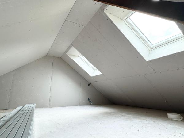 Maison divisée en 3 logements - Brive centre