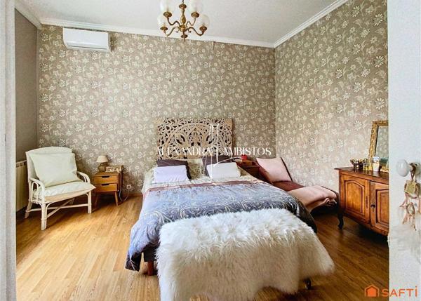 Appartement - 5 pièces - 115m²