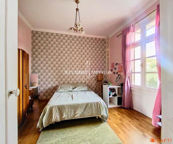 Appartement - 5 pièces - 115m²