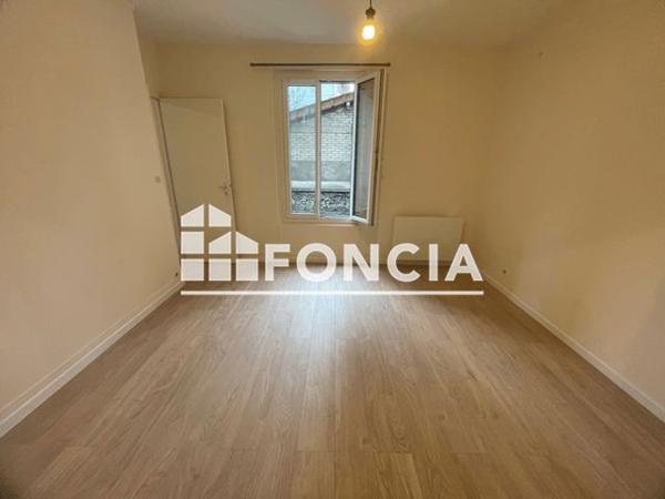 Location Studio 32.22 m² - 9 RUE P.V. COUTURIER Maisons- Alfort 94700