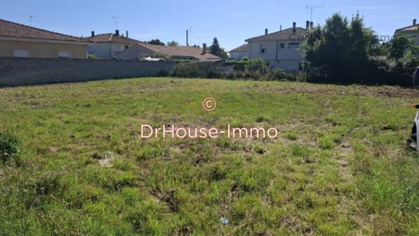 Terrain à vendre de 1 270 m²