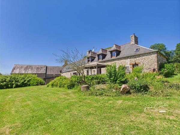 Magnifique longère à 20mn des plages