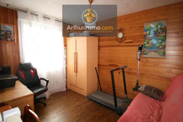 Vente                                                      Maison
                        
                     4 pièces                      100 m2                     à Josselin
