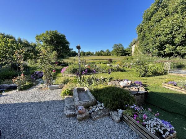 Maison à SAINT AGNANT DE VERSILLAT (23300)