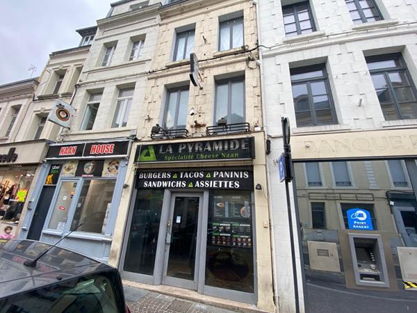 Immeuble Saint Quentin 11 pièce(s) 280 m2