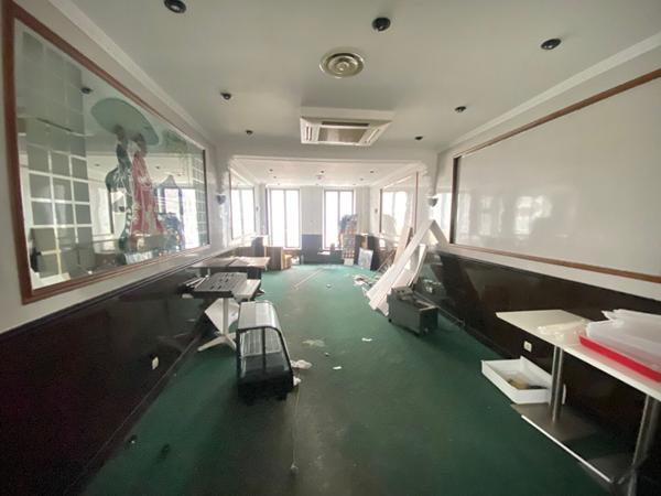 Immeuble Saint Quentin 11 pièce(s) 280 m2