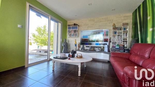 Maison traditionnelle 12 pièces de 299 m² à Boulieu-lès-Annonay (07100)