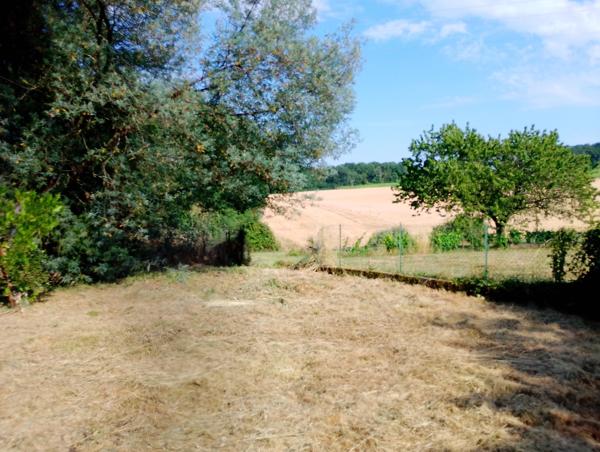 Terrain constructible près de Jonzac