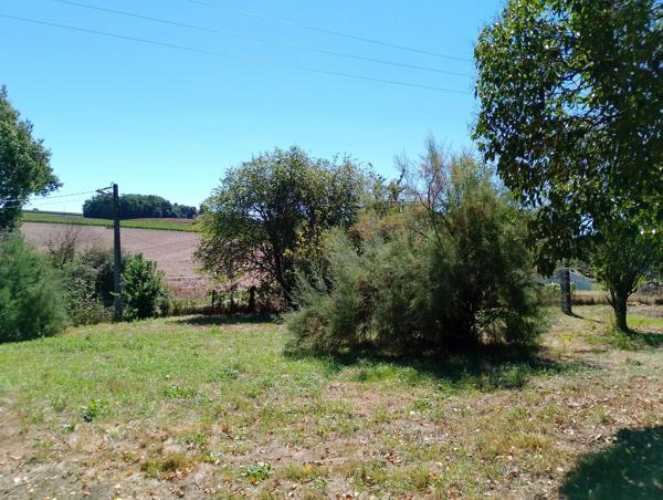 Terrain constructible près de Jonzac