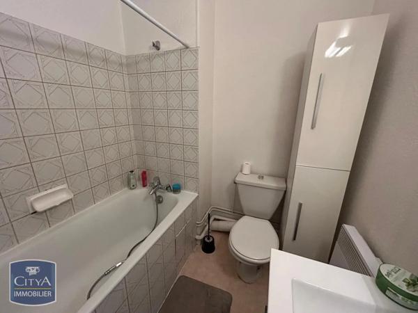 Appartement à louer 1 pièce 24m² Clermont-Ferrand (63000)