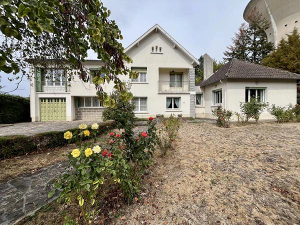 Belle maison familiale avec grand jardin à Bellac