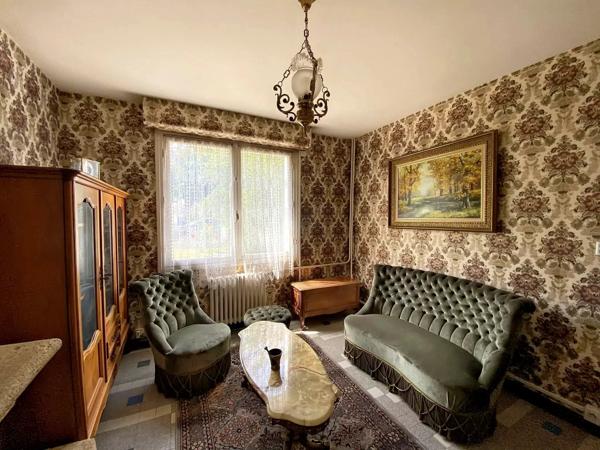 Belle maison familiale avec grand jardin à Bellac