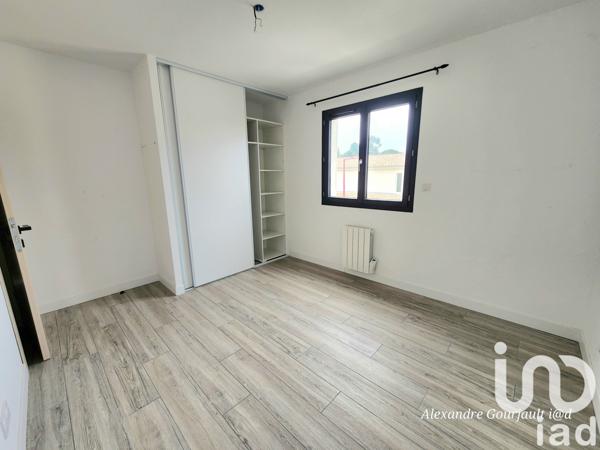 Maison 6 pièces de 120 m² à Capestang (34310)