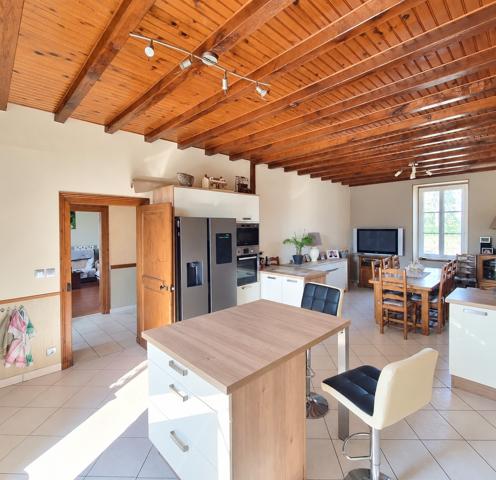 Propriété sur 7 655 m²