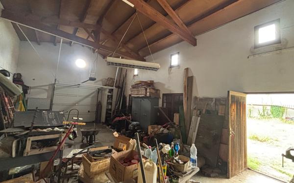 Maison à vendre    1 pièce •  Le Château-d'Oléron