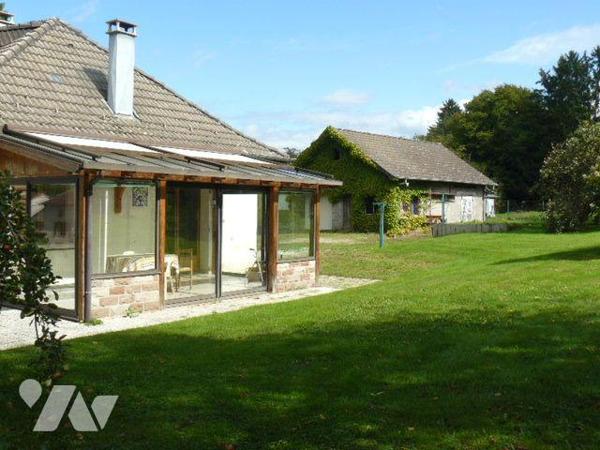 Maison à Vendre à Ménil-sur-Belvitte (88700) en Vosges (88)

Cette maison, d'une surface habi...
