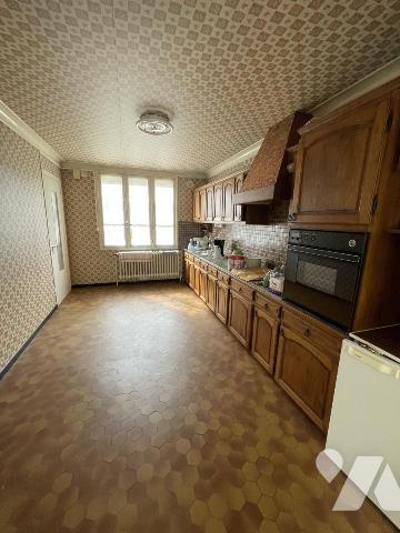 Maison de quartier sur sous-sol 2 chambres combles aménageables 