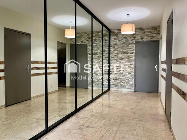 T2 meublé, balcon, cellier, parking CENTRE-VILLE