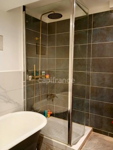 À vendre – Superbe T3 de 92 m² (Carrez) + Patio – Caluire, limite Croix-Rousse