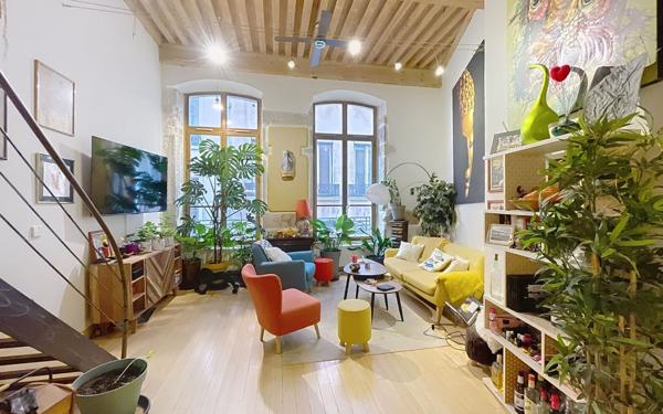 Appartement à vendre    3 pièces • 90 m2 Lyon 1