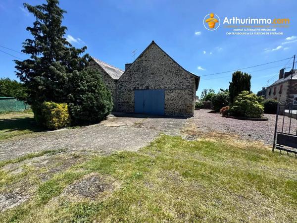 Vente                                                      Maison de ville
                        
                                         73 m2                     à La Guerche-de-Bretagne