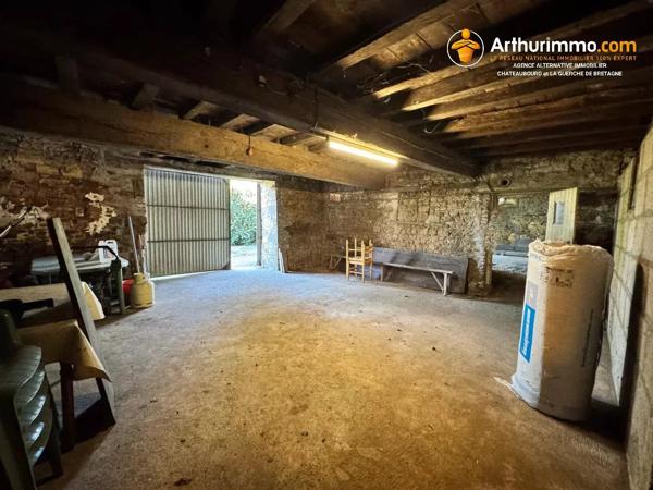 Vente                                                      Maison de ville
                        
                                         73 m2                     à La Guerche-de-Bretagne