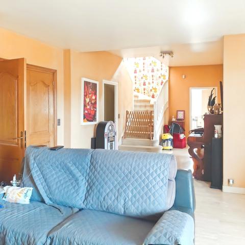 Maison à vendre 10 pièces LA MONNERIE LE MONTEL (63)