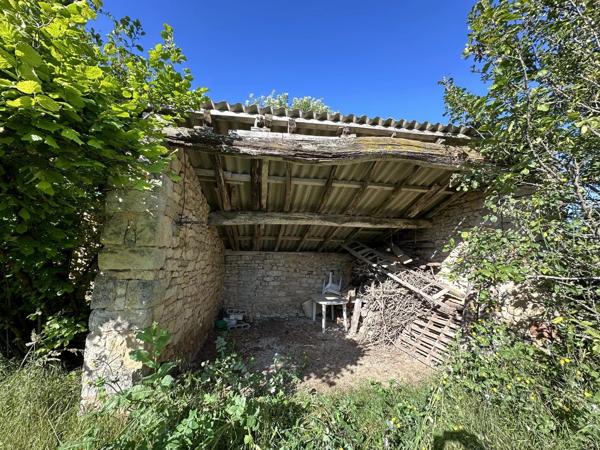 Belle maison de village en pierres