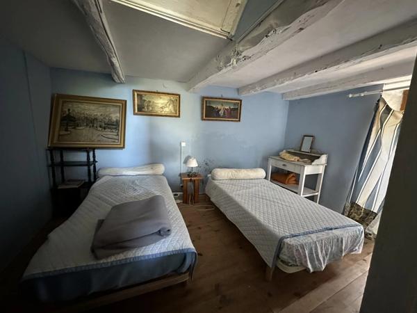 Belle maison de village en pierres