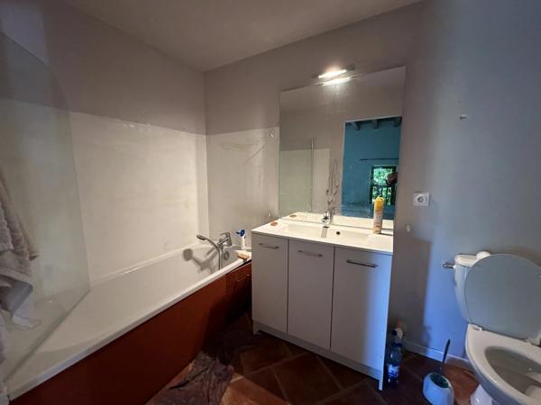 Belle maison de village en pierres