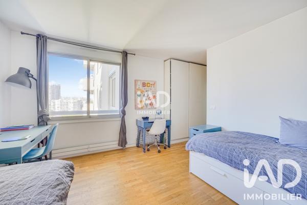 Appartement à vendre 3 pièces 96,17 m² Courbevoie