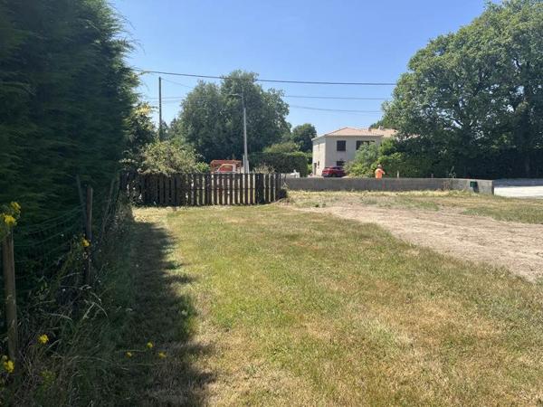Terrain à vendre |  Le Poiré-sur-Vie |  591 m²