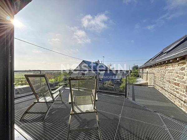 Longere Ploemeur vue sur mer