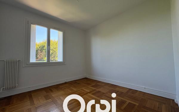 Appartement à louer    3 pièces • 63,21 m2 Meudon