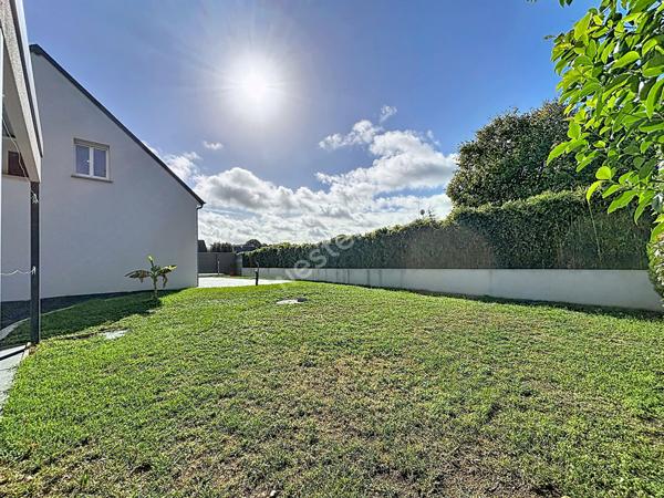 Maison Veigne 6 pièce(s) 163 m2- vie de plain-pied, jardin et double garage