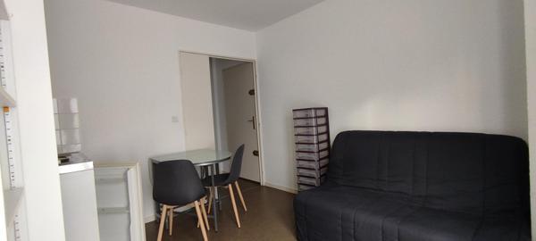 Appartement à JOUE-LES-TOURS, 37300 - 1 pièce 16m²