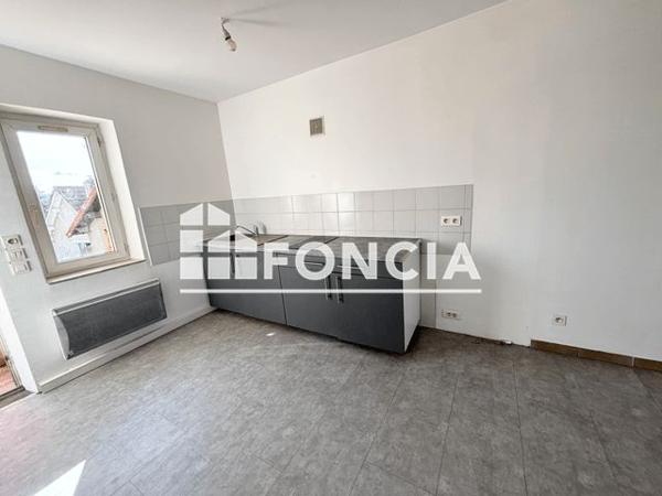 Location Appartement 2 pièces 40 m² - 542 AVENUE SADI CARNOT Guilherand-granges 07500