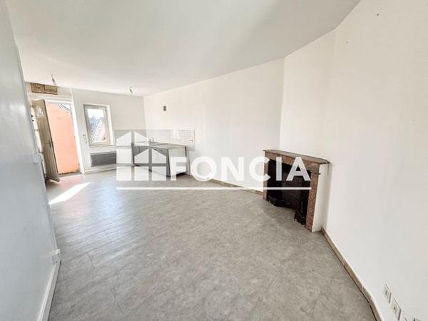 Location Appartement 2 pièces 40 m² - 542 AVENUE SADI CARNOT Guilherand-granges 07500