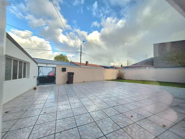 Maison à vendre à Merville dans le Nord (59660), ref : C1133