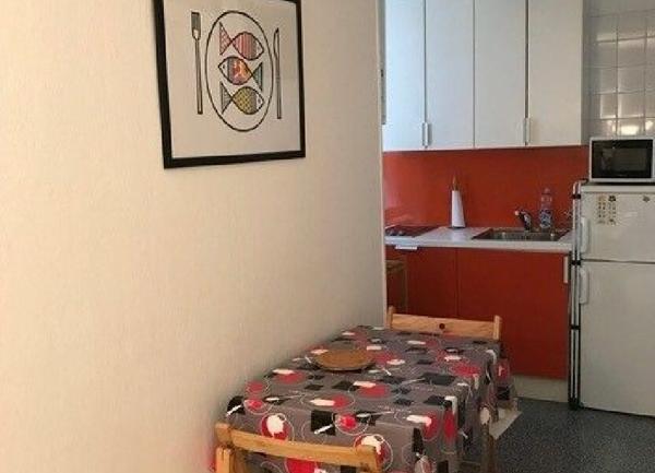 Immeuble à vendre    8 pièces • 98,16 m2 La Rochelle