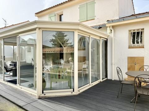 MAISON LES SORINIERES