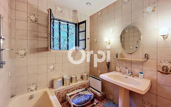 Maison à vendre    5 pièces • 144,33 m2 Brive-la-Gaillarde